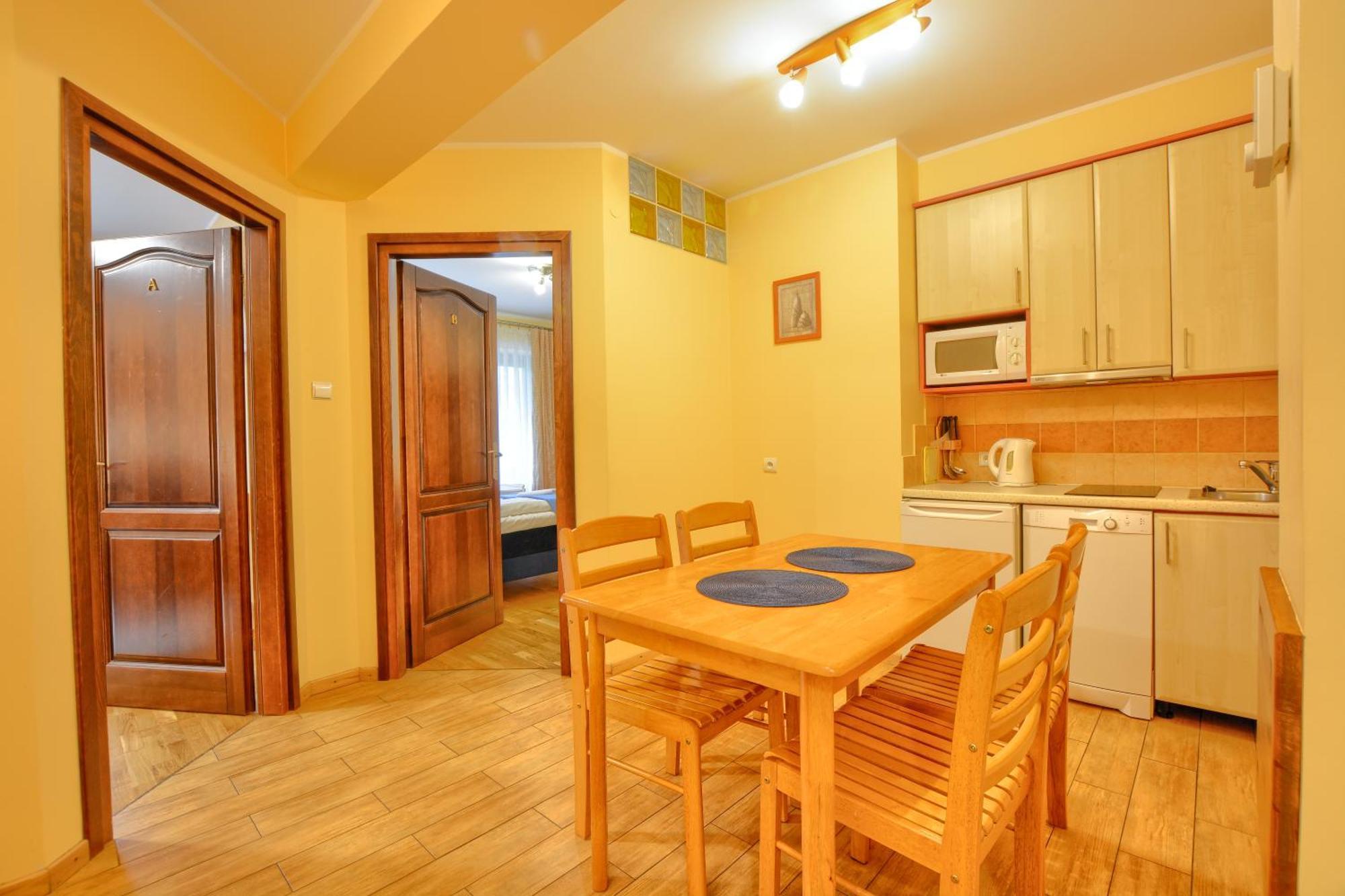 Apartamenty Na Pierwszym Pietrze Krynica Zdroj Εξωτερικό φωτογραφία