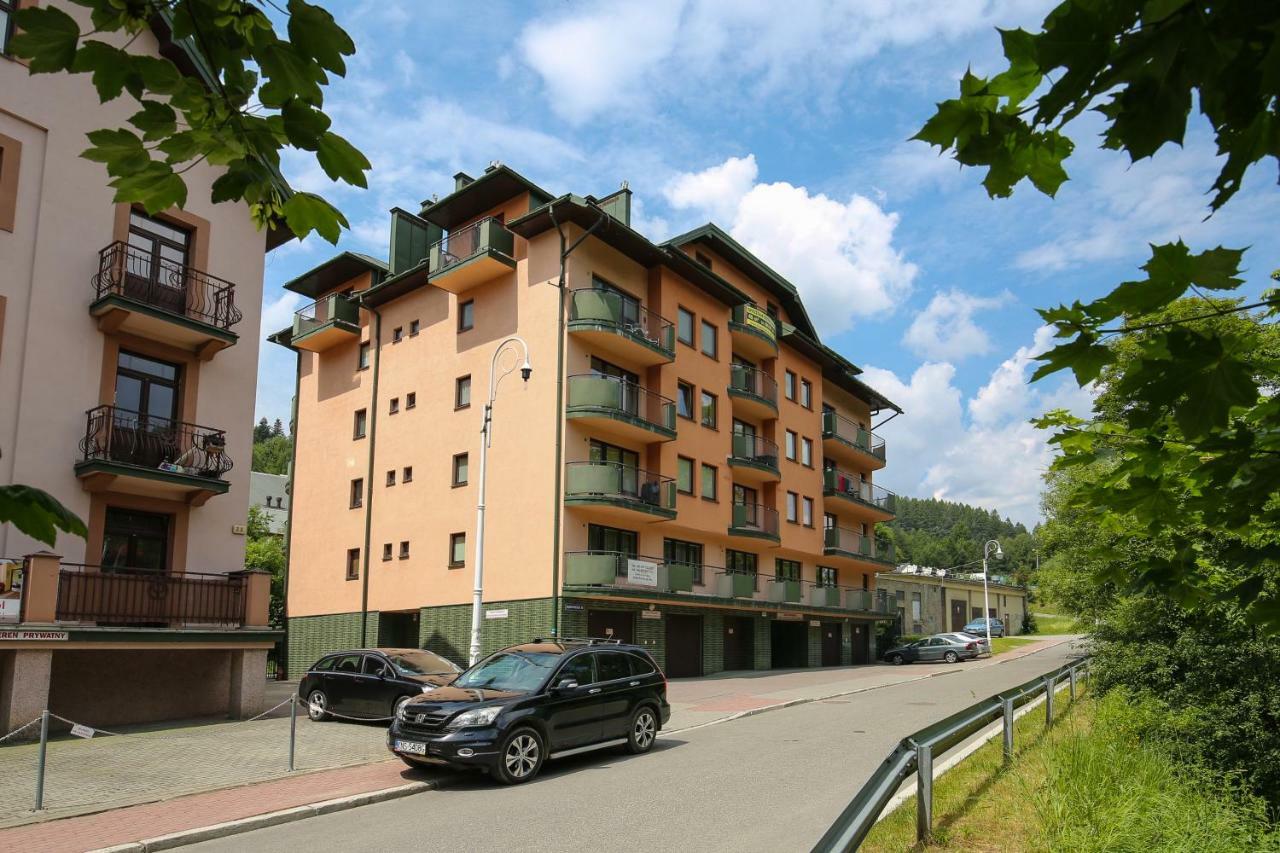 Apartamenty Na Pierwszym Pietrze Krynica Zdroj Εξωτερικό φωτογραφία